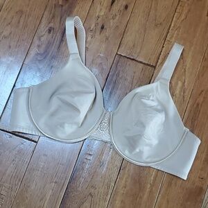 Vanity Fair 76080 beauty back minimizer bra
